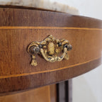 Pareja de mesitas de noche, Isabelinas, ca. 1900 - España