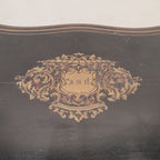 Licorera / Cave à liqueur, Madera ebonizada, ormolú y marquetería Boulle, Napoleón III, ca. 1880 – Francia