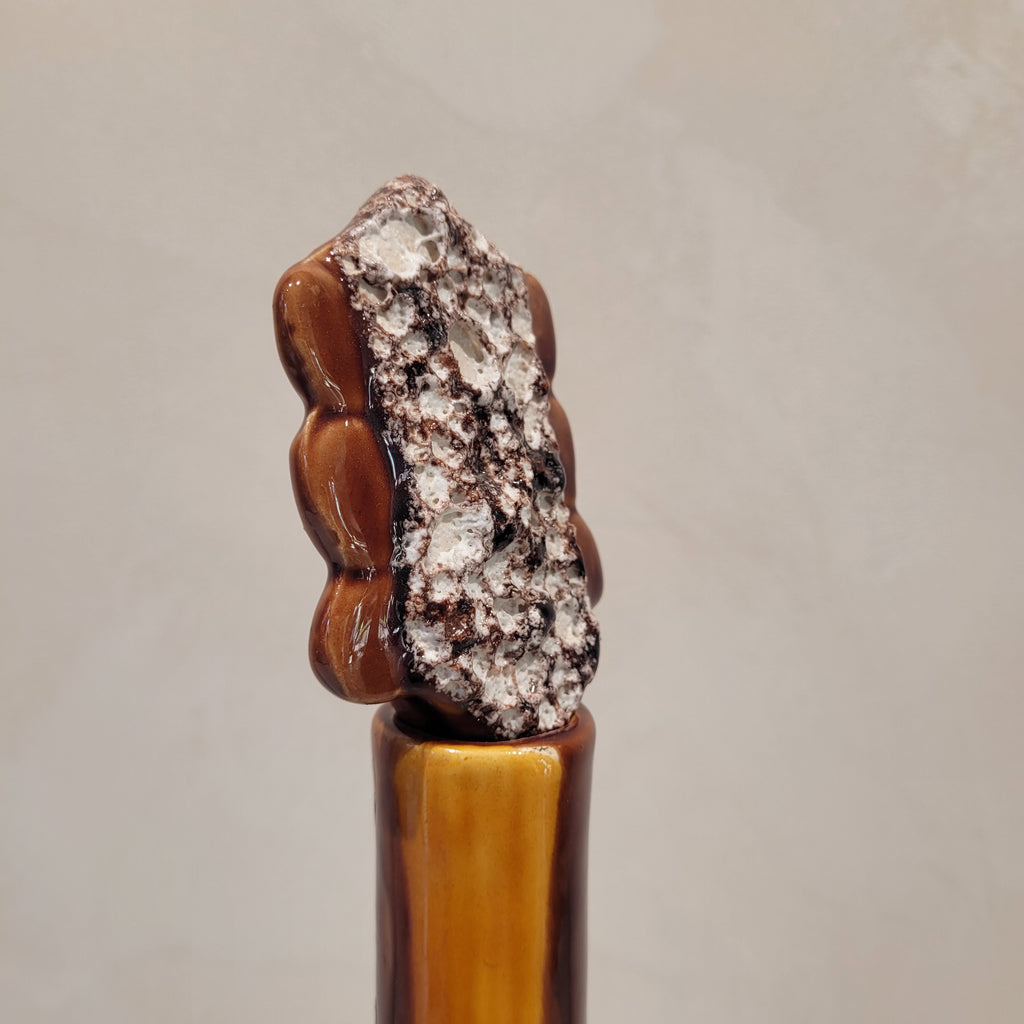 Licorera / Jarrón “Guitarra” en cerámica de Vallauris, Siguiendo Fat Lava, s. XX - Francia