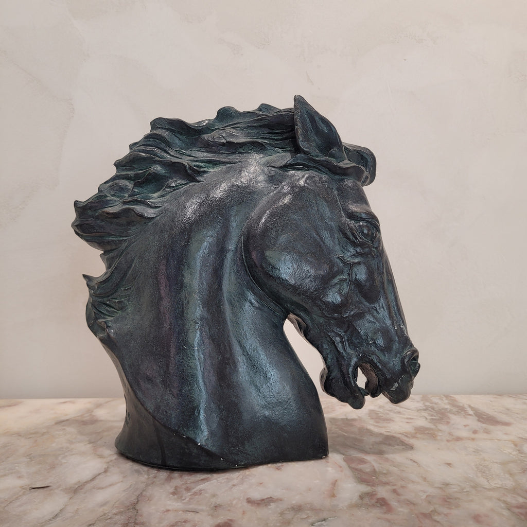 Escultura “Caballo / Flaming Mane” James Spratt para Austin Productions, Yeso patinado, 1978 – EE. UU.