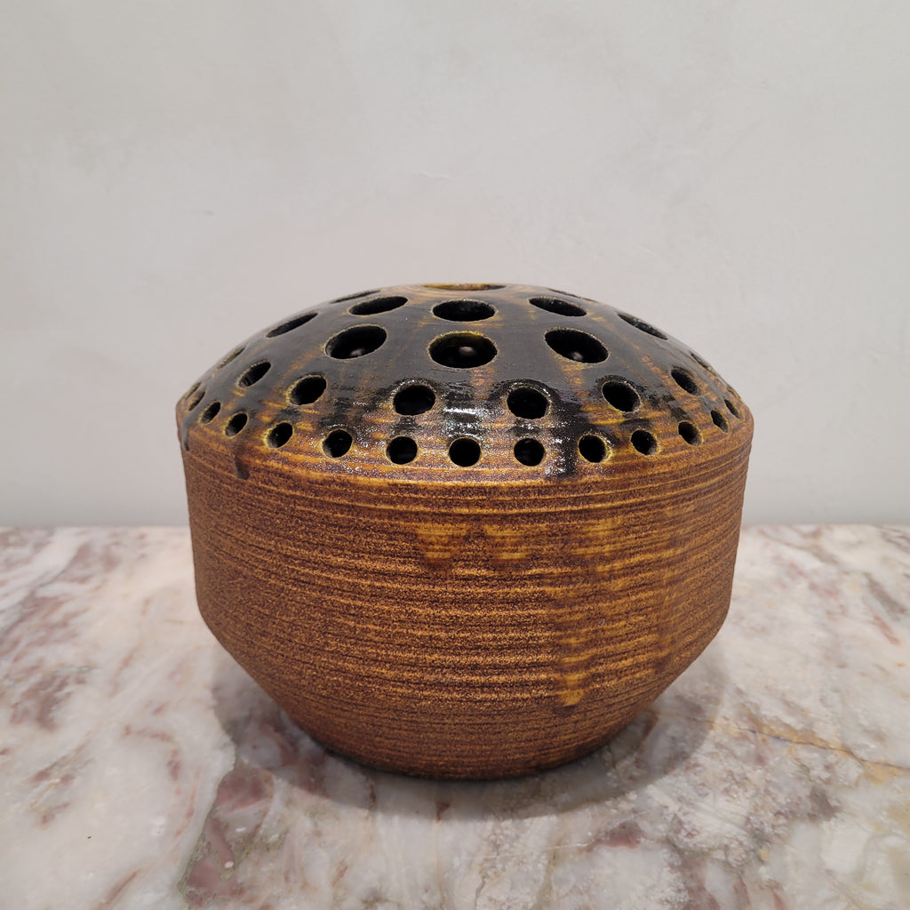 Jarrón “bouquetière” / Florero perforado, Cerámica de Accolay, 60 - 70’s – Francia