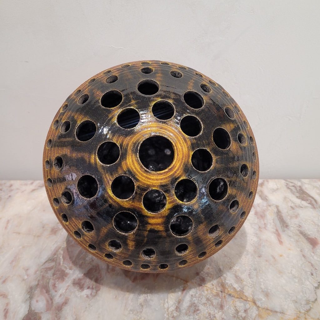 Jarrón “bouquetière” / Florero perforado, Cerámica de Accolay, 60 - 70’s – Francia