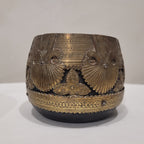 Pareja de Cuencos medidores “Sherpai / Kunke”, Madera y latón, pps. S. XX – Bengala occidental, India