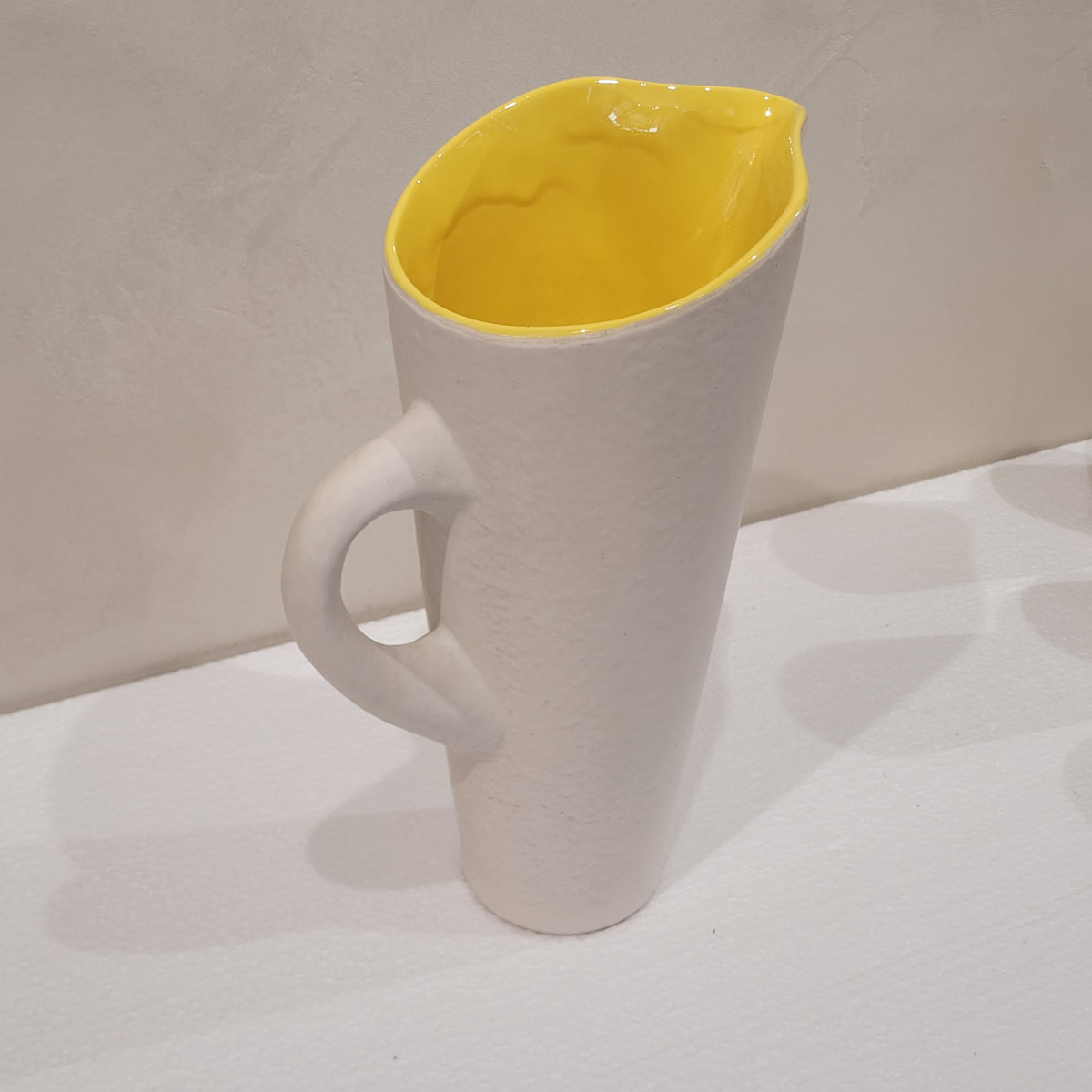 Juego Jarra y vasos "Neustricer", Cerámica de Saint‑Pair‑sur‑Mer, c. 1950–1960 - Francia