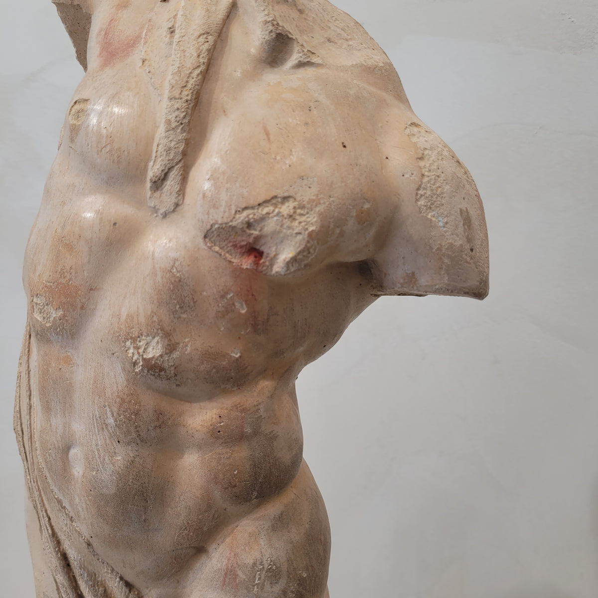 Torso clasicista en escayola, s. XX - Francia