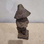 Figura de bronce “niño con flor”, Firmado Daniel, 1942 - España