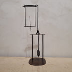 Juguete de equilibrio / Tentetieso "Flautista en columpio", Hierro, pps. siglo XX – Francia