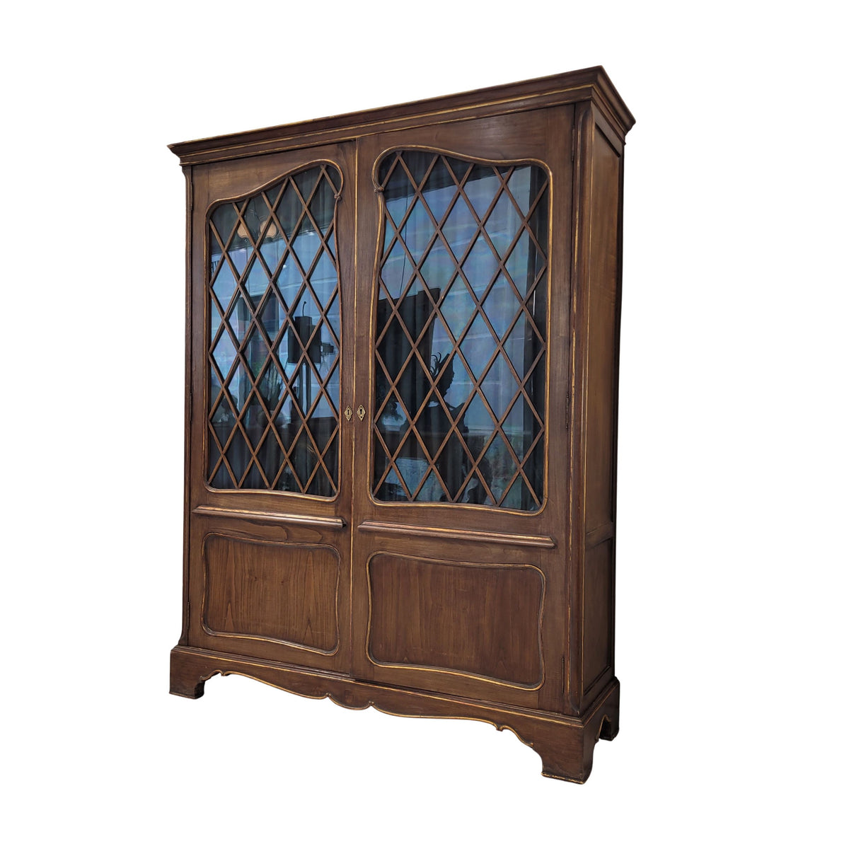 Armario / Vitrina Art Nouveau, Madera de pino tintada y dorada, 1930 - Inglaterra