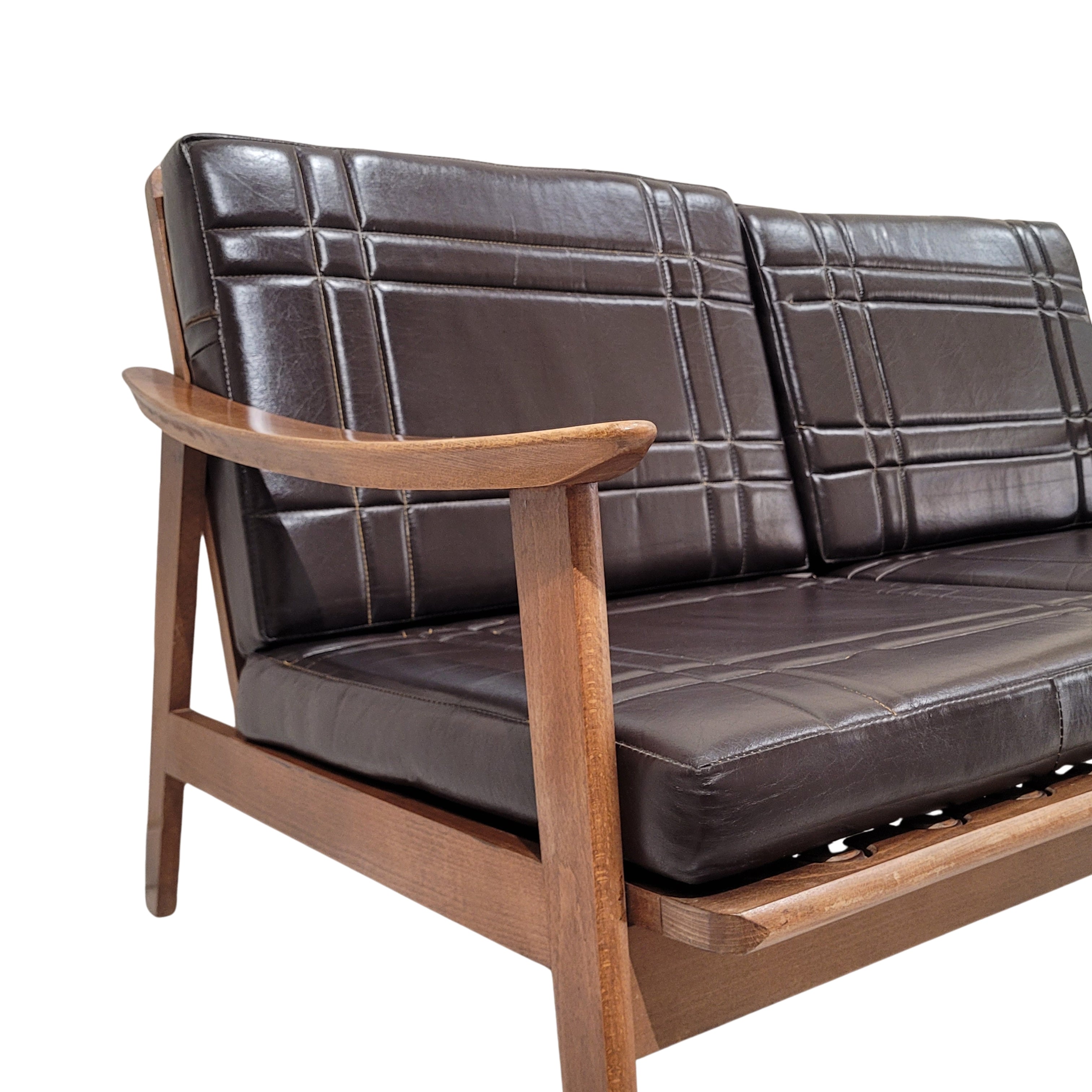 Sofá Mid-century escandinavo, Madera de haya y tapizado de cuero, años 70 - Países Escandinavos