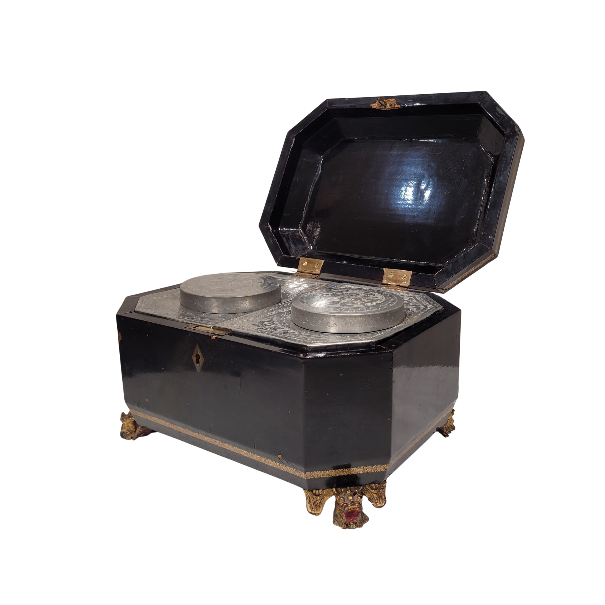 Caja de té para la exportación, Laca china, s. XIX – Inglaterra